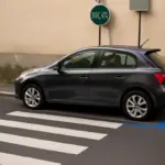 Sosta su strisce bianche in zona mista: il limite che quasi nessuno considera